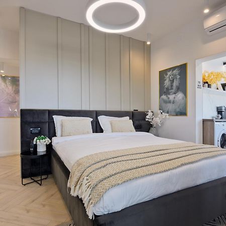 City View - Luxury Apartment A - Old City - Victoriei Bukarest Exterior foto